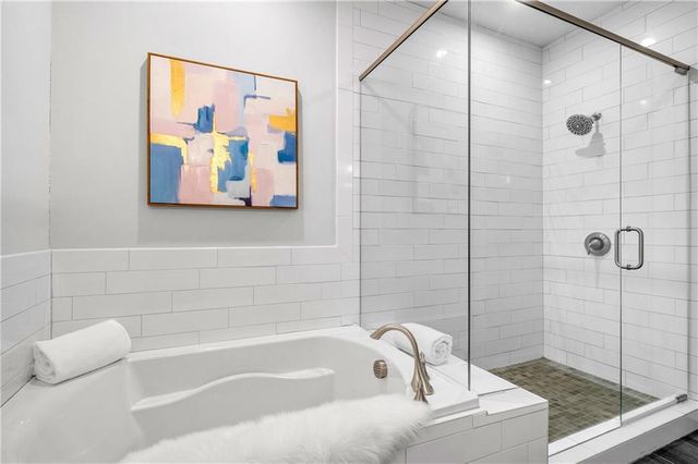 552 Ember Lane NW, Atlanta, GA 30318