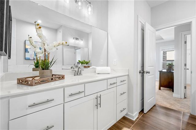 552 Ember Lane NW, Atlanta, GA 30318