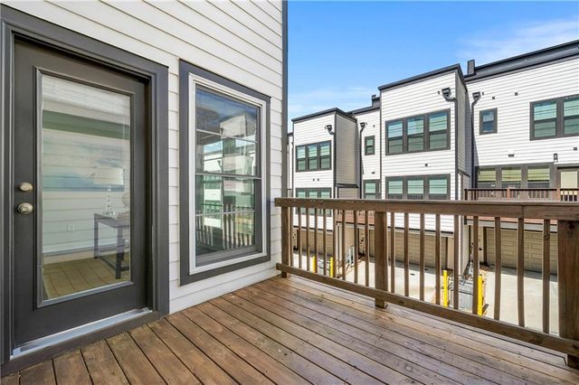 552 Ember Lane NW, Atlanta, GA 30318