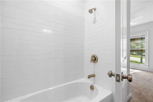 552 Ember Lane NW, Atlanta, GA 30318