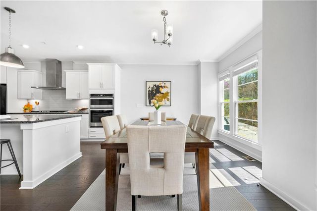 552 Ember Lane NW, Atlanta, GA 30318