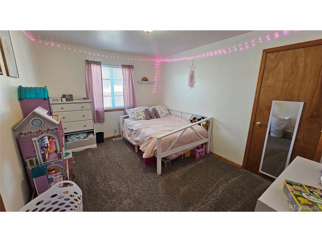 511 Rose St, Hillrose, CO 80733