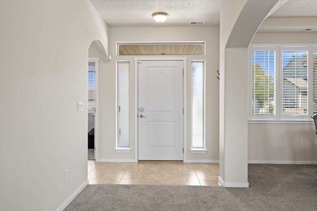 19016 E 15th Ave, Spokane Valley, WA 99016