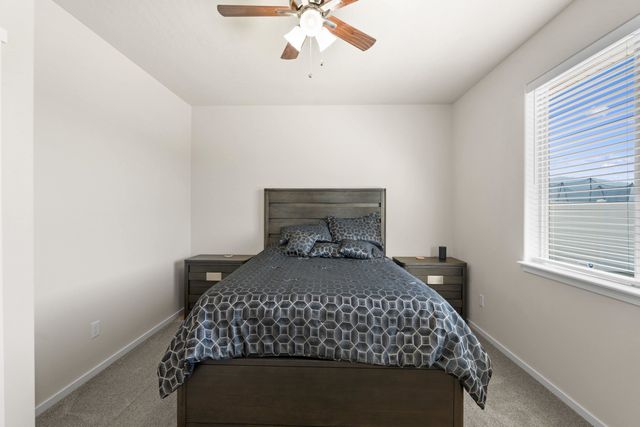 19016 E 15th Ave, Spokane Valley, WA 99016