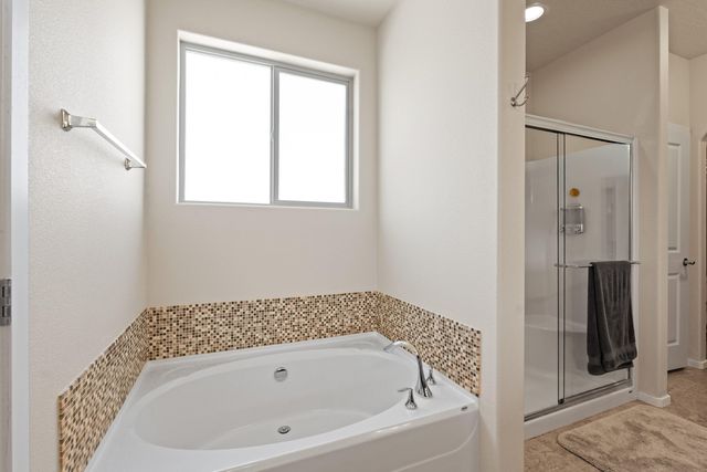 19016 E 15th Ave, Spokane Valley, WA 99016
