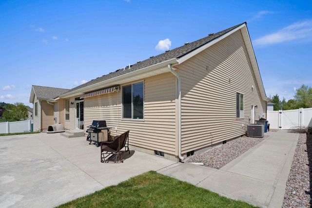 19016 E 15th Ave, Spokane Valley, WA 99016