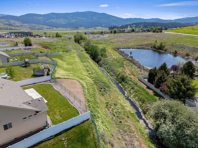 19016 E 15th Ave, Spokane Valley, WA 99016