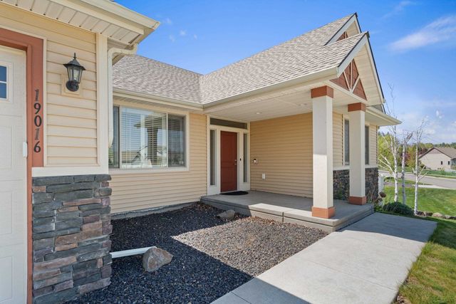 19016 E 15th Ave, Spokane Valley, WA 99016