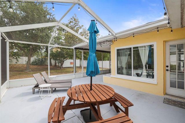 1121 SUNNYDALE DRIVE, Clearwater, FL 33755