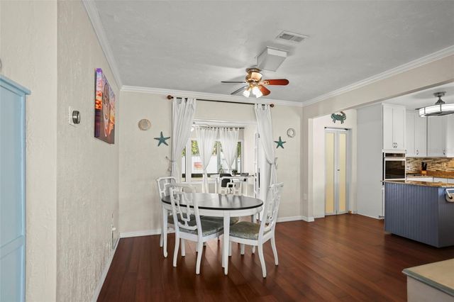1121 SUNNYDALE DRIVE, Clearwater, FL 33755