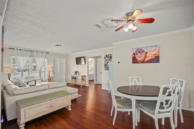 1121 SUNNYDALE DRIVE, Clearwater, FL 33755