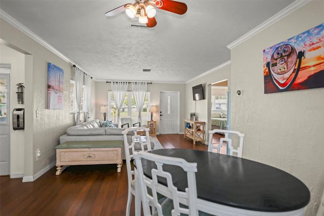 1121 SUNNYDALE DRIVE, Clearwater, FL 33755
