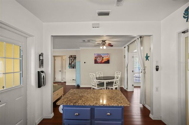 1121 SUNNYDALE DRIVE, Clearwater, FL 33755
