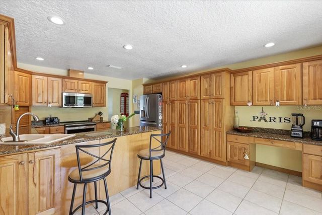 208 ORANGE RIDGE CIRCLE, Longwood, FL 32779