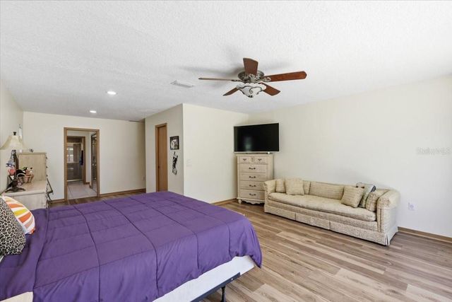 208 ORANGE RIDGE CIRCLE, Longwood, FL 32779