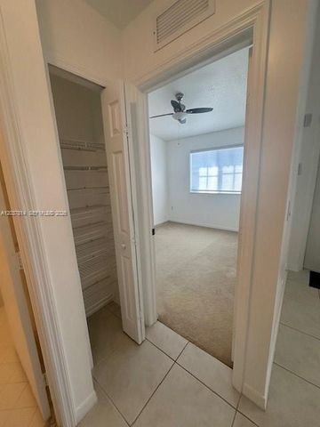 1271 SE 28th Ct 203, Homestead, FL 33035