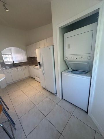 1271 SE 28th Ct 203, Homestead, FL 33035