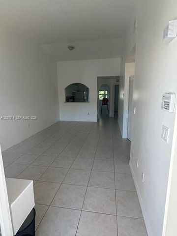 1271 SE 28th Ct 203, Homestead, FL 33035