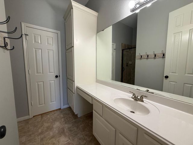 3517 Oak Landing, Conroe, TX 77304