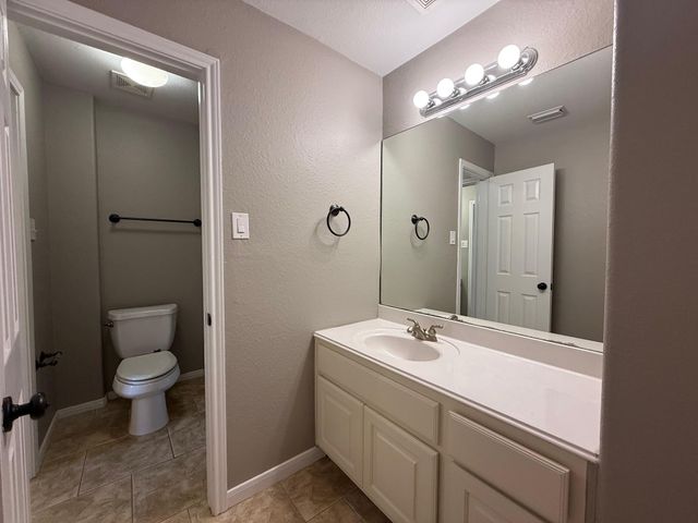 3517 Oak Landing, Conroe, TX 77304