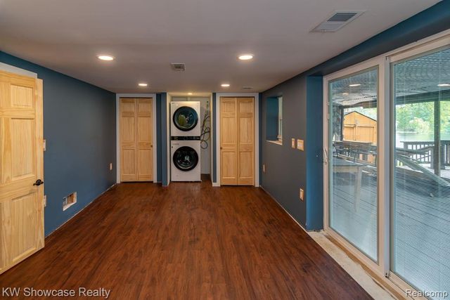 3181 Granda Vista Drive, Milford, MI 48380