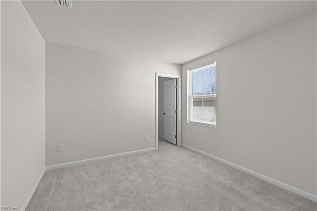 123 Good Hope LN, Portsmouth, VA 23702