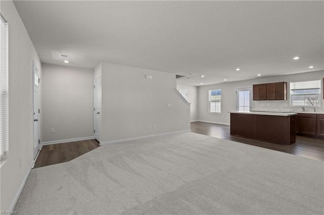 123 Good Hope LN, Portsmouth, VA 23702