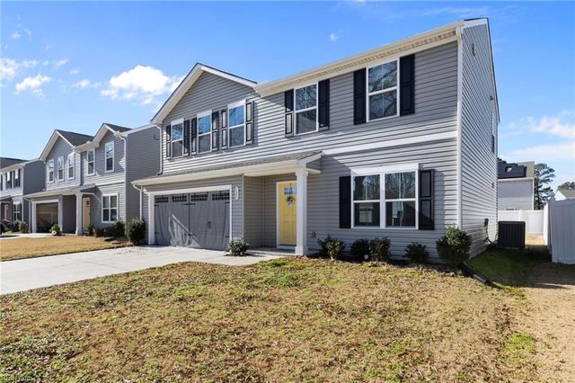 123 Good Hope LN, Portsmouth, VA 23702