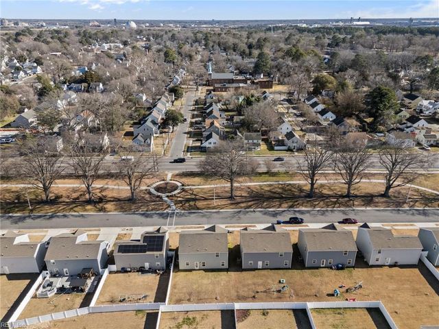 123 Good Hope LN, Portsmouth, VA 23702