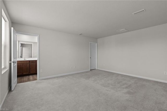 123 Good Hope LN, Portsmouth, VA 23702