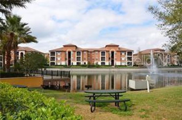 6121 METROWEST BOULEVARD 101, Orlando, FL 32835