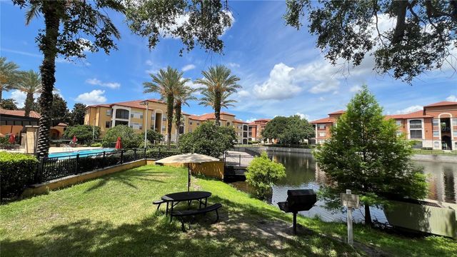 6121 METROWEST BOULEVARD 101, Orlando, FL 32835