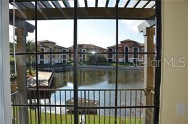 6121 METROWEST BOULEVARD 101, Orlando, FL 32835