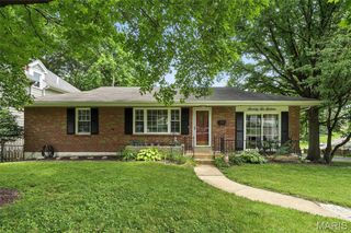 7616 Suffolk Avenue, St Louis, MO 63119