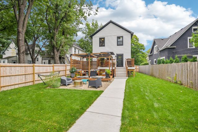 1787 Carroll Avenue, Saint Paul, MN 55104