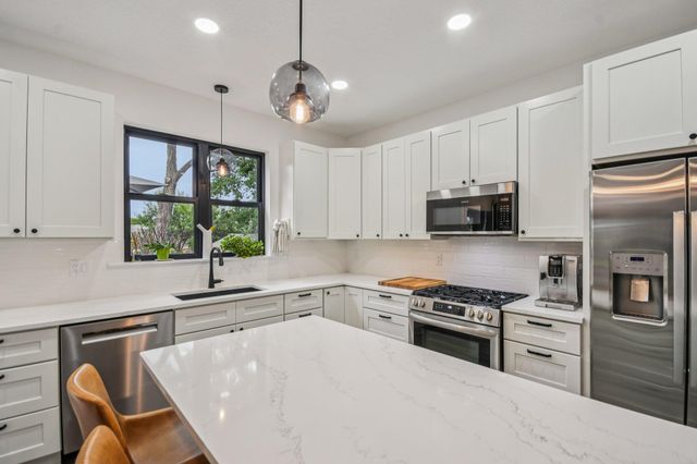 1787 Carroll Avenue, Saint Paul, MN 55104