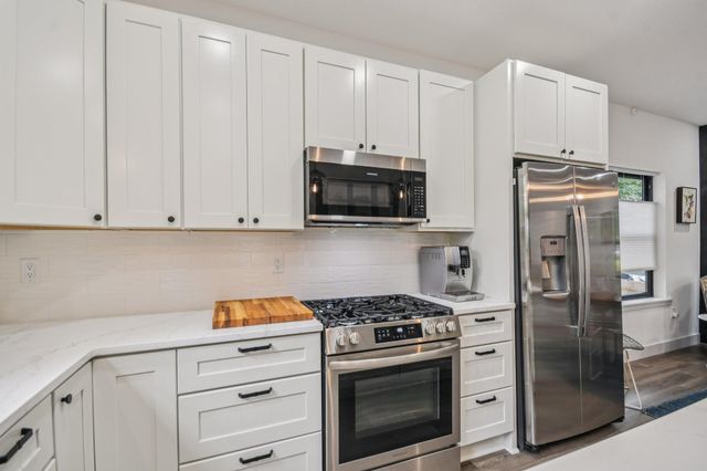 1787 Carroll Avenue, Saint Paul, MN 55104