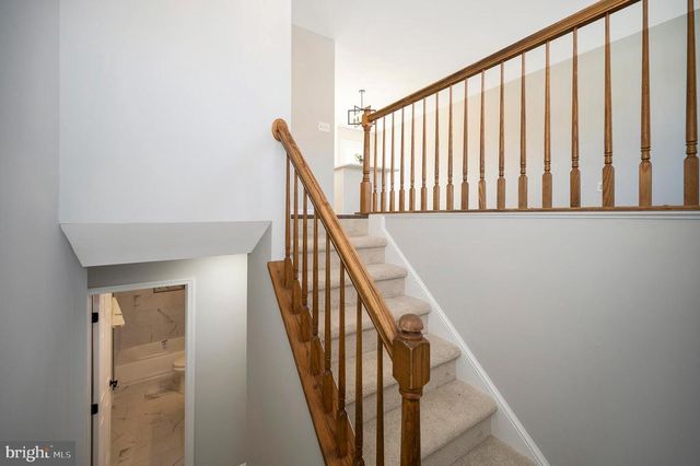 8006 BLOSSOM WOOD CT, Fredericksburg, VA 22407