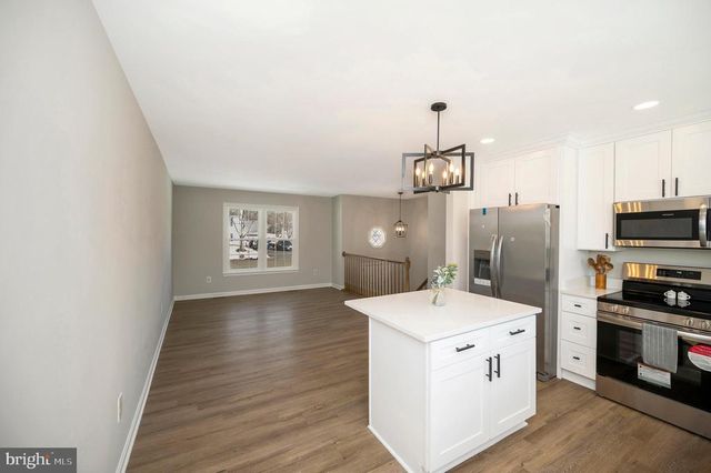 8006 BLOSSOM WOOD CT, Fredericksburg, VA 22407