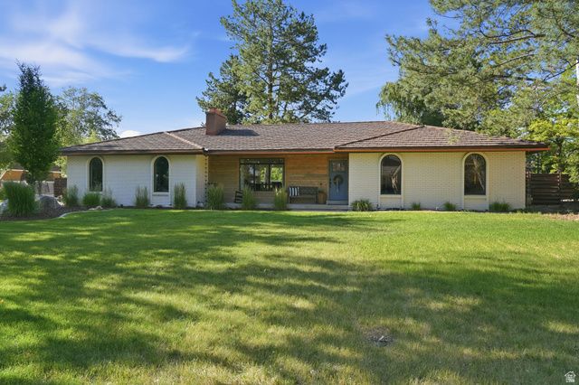 5 APPLE HILL CIR, Sandy, UT 84092