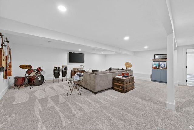 5 APPLE HILL CIR, Sandy, UT 84092