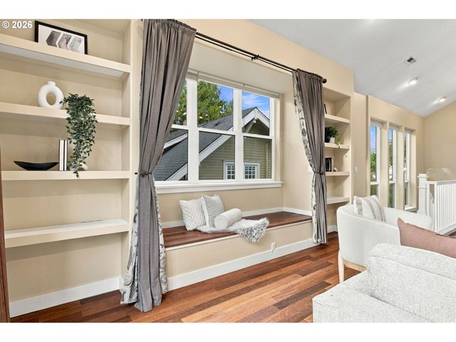 5837 Ne 29TH Ave, Portland, OR 97211