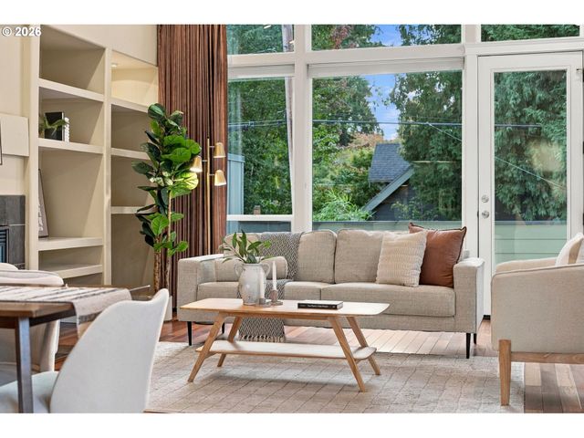 5837 Ne 29TH Ave, Portland, OR 97211