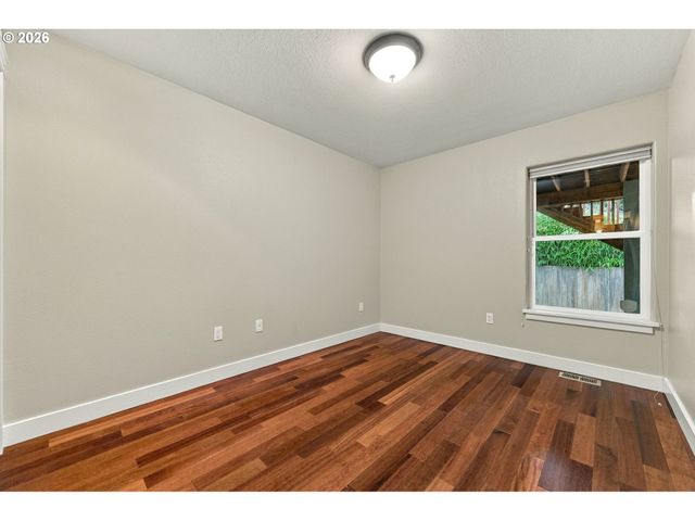 5837 Ne 29TH Ave, Portland, OR 97211