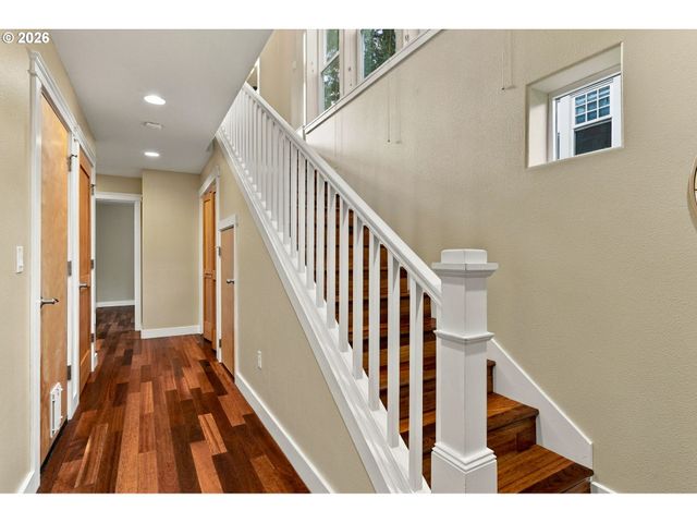5837 Ne 29TH Ave, Portland, OR 97211