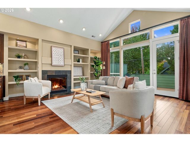 5837 Ne 29TH Ave, Portland, OR 97211