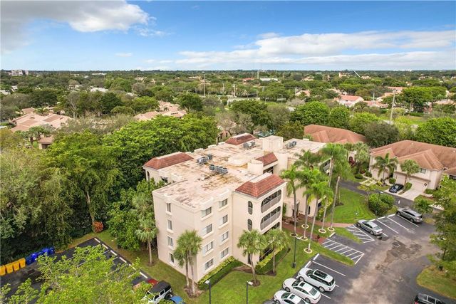 6342 Longboat Lane 404, Boca Raton, FL 33433