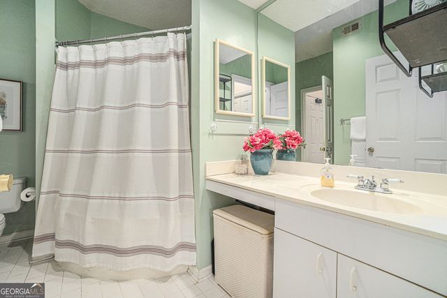 220 Renaissance Parkway NE 1212, Atlanta, GA 30308