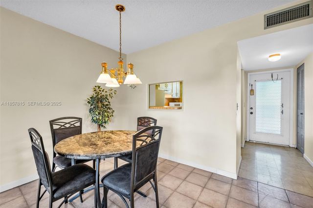 10444 NW 30th Court 204, Sunrise, FL 33322