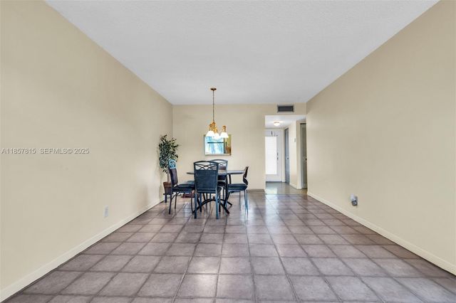 10444 NW 30th Court 204, Sunrise, FL 33322